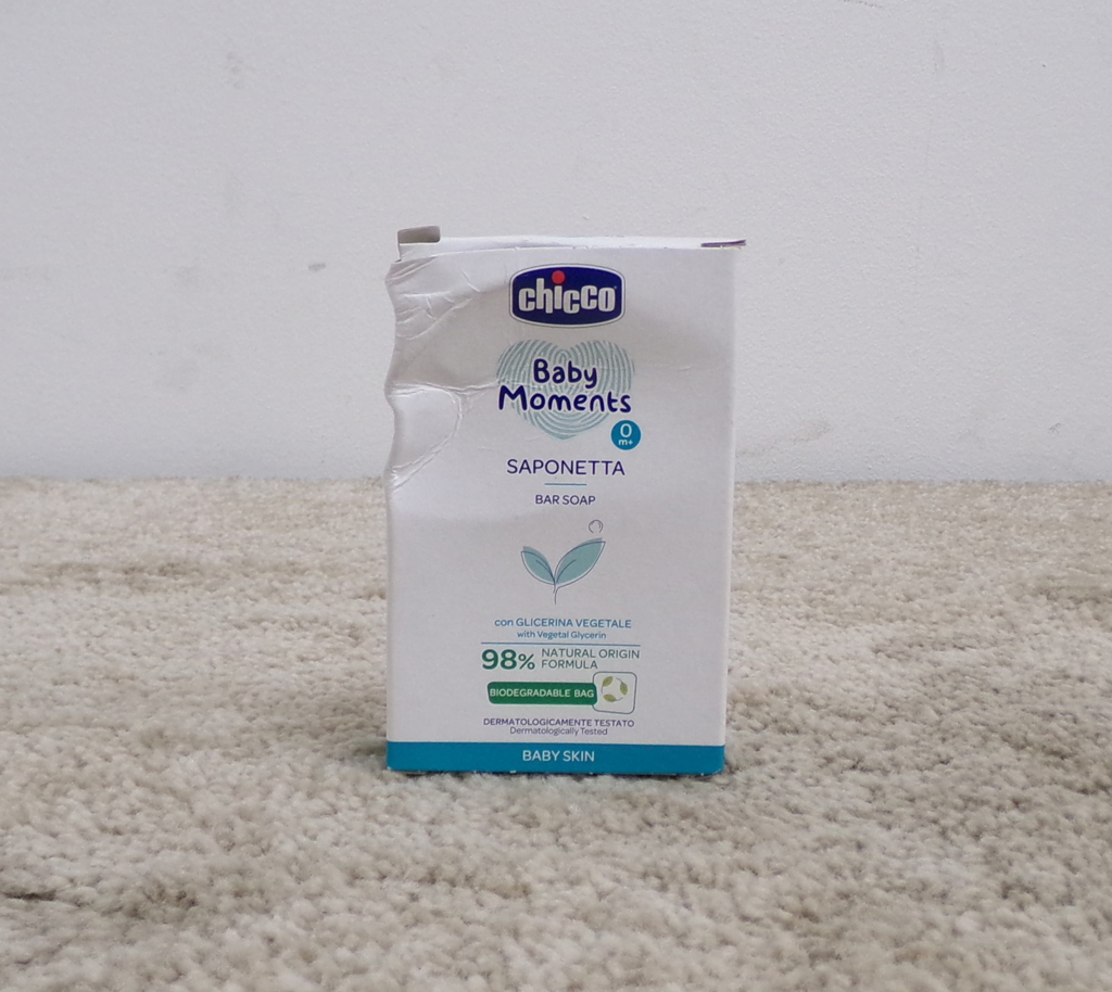 CHICCO Mýdlo na ruce tuhé s rostlinným glycerínem Baby Moments 81 % přírodních složek 100 g