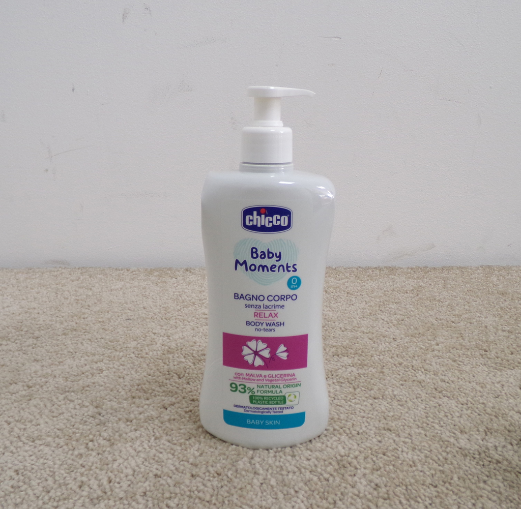 CHICCO Šampon na tělo s dávkovačem Baby Moments Relax 93% přírodních složek 500 ml