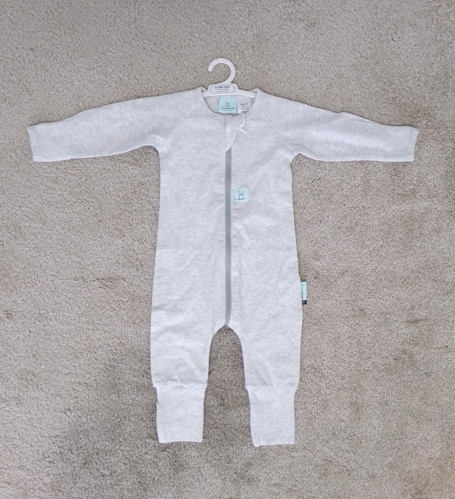 ERGOPOUCH Overal na spaní organická bavlna Layers Grey Marle 3-6 m