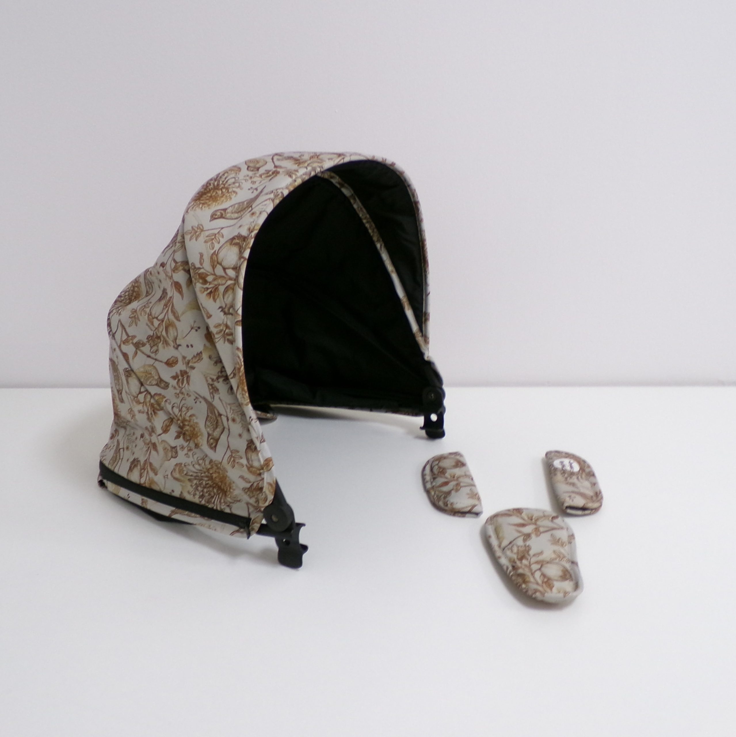 PETITE&MARS Stříška ke kočárku Royal2 Limited100 Elegant Birds