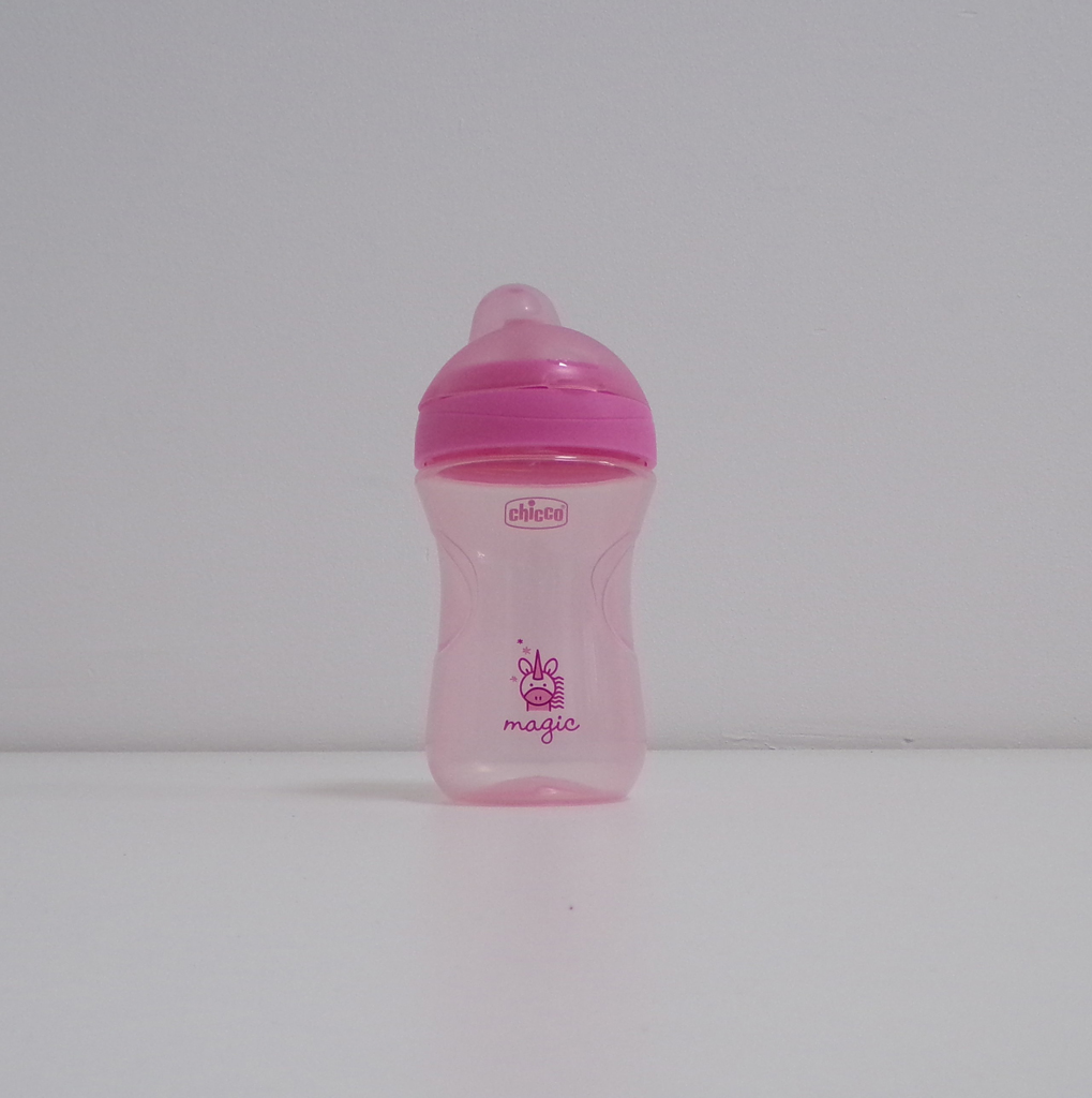 CHICCO Hrneček Advanced s brčkovým náustkem 266 ml růžový 12m+